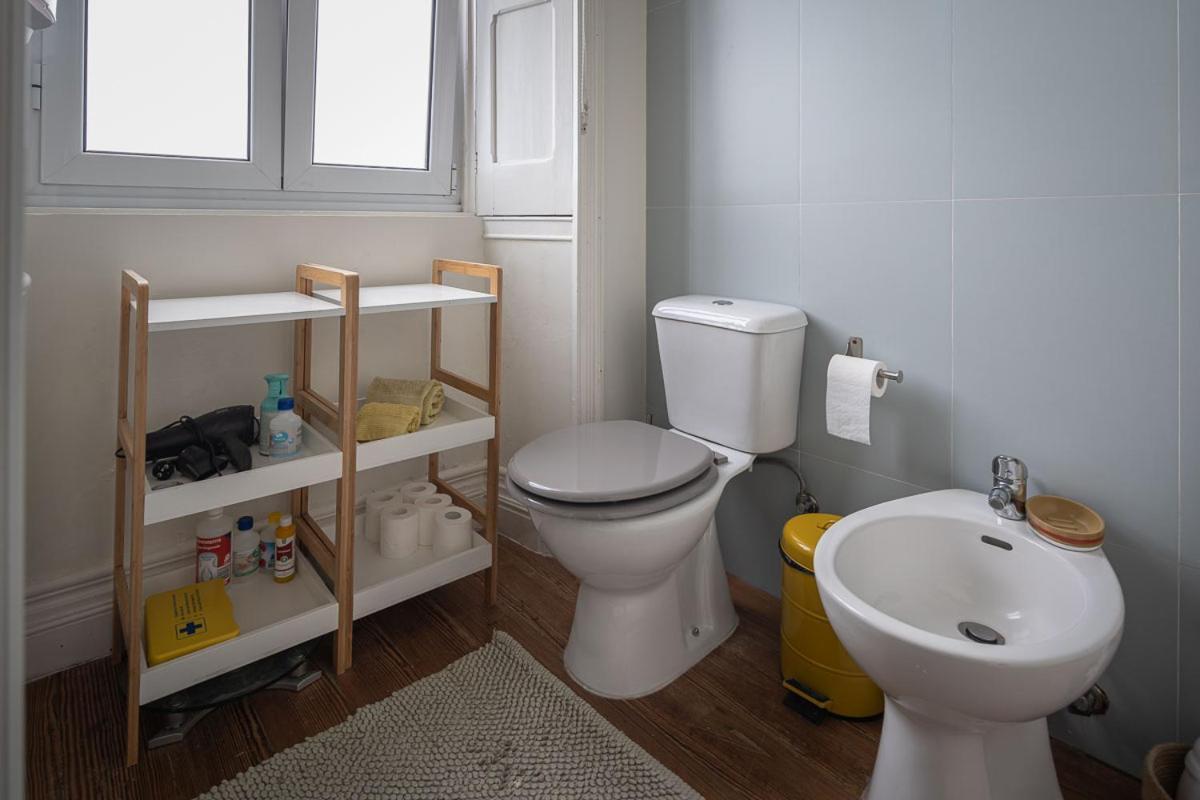 In53 Guest House Понта-Делгада Экстерьер фото